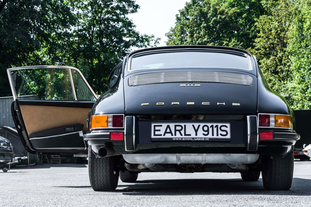 Porsche 911 S (F-Modell)