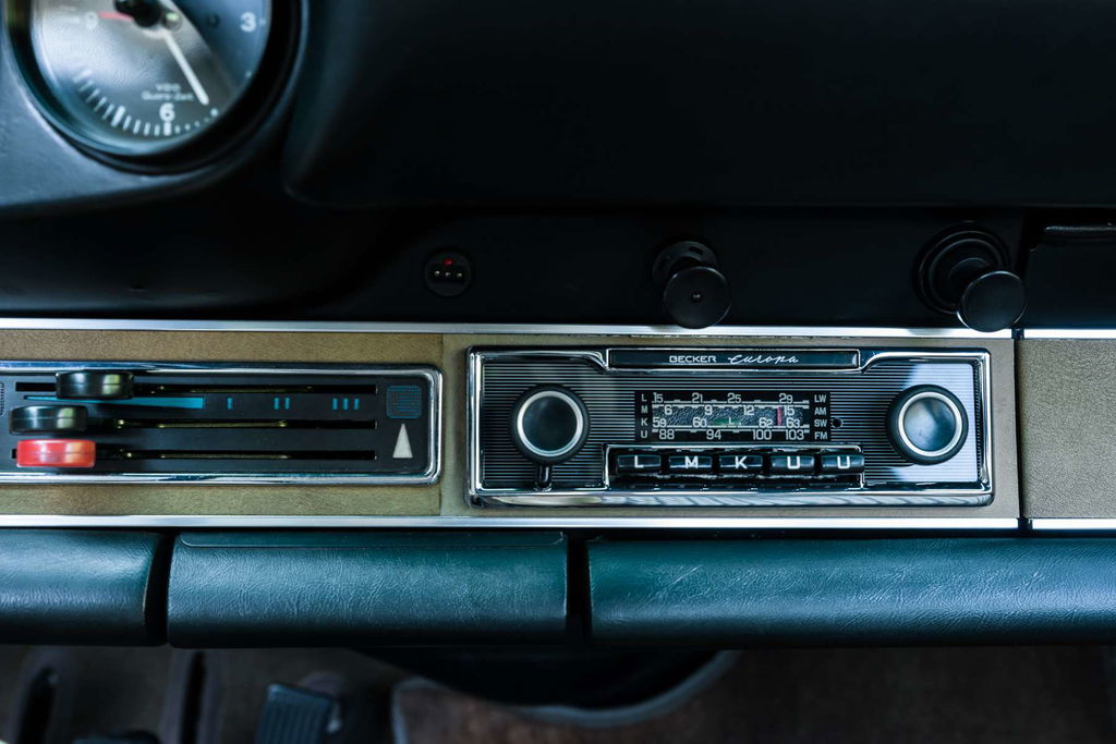 Porsche 911 S (F-Modell)