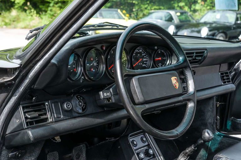 Porsche 911 Turbo S 3.3