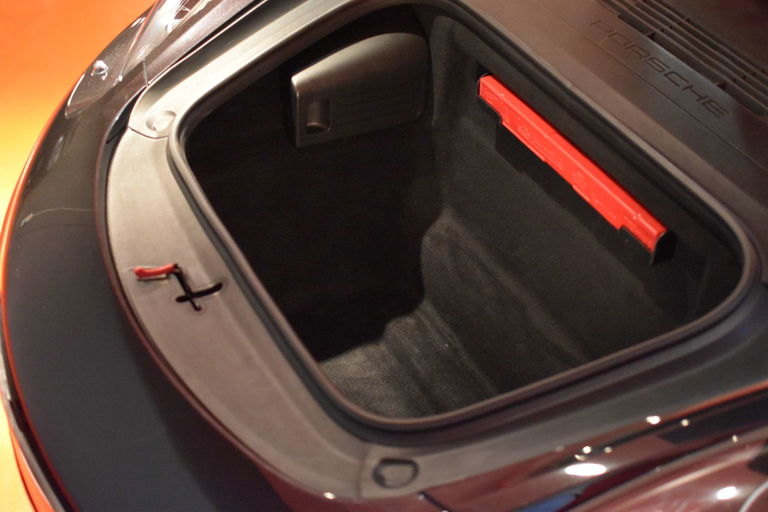 Porsche 981 Cayman S