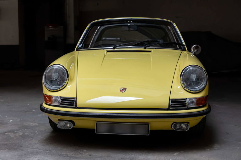 Porsche 911 S (F-Modell)