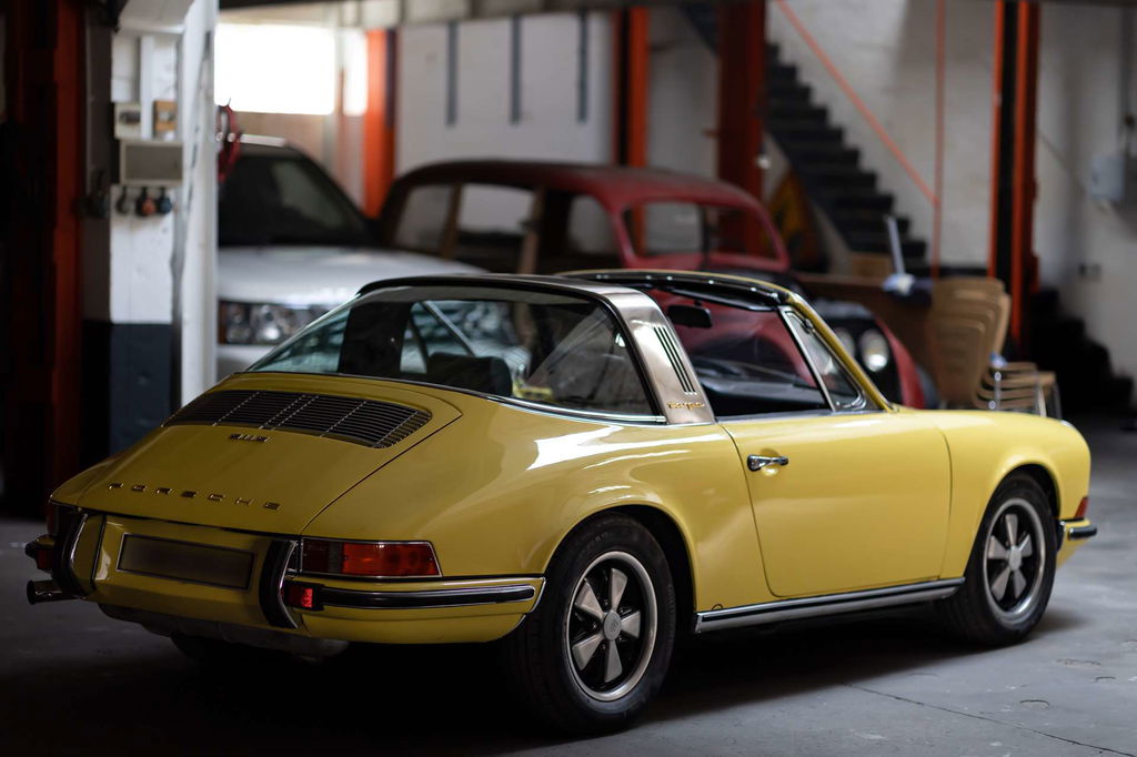 Porsche 911 S (F-Modell)