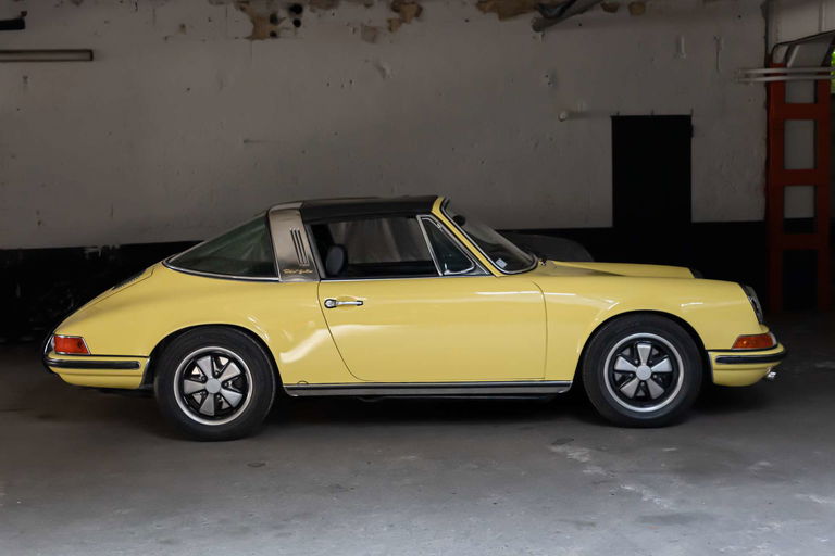 Porsche 911 S (F-Modell)