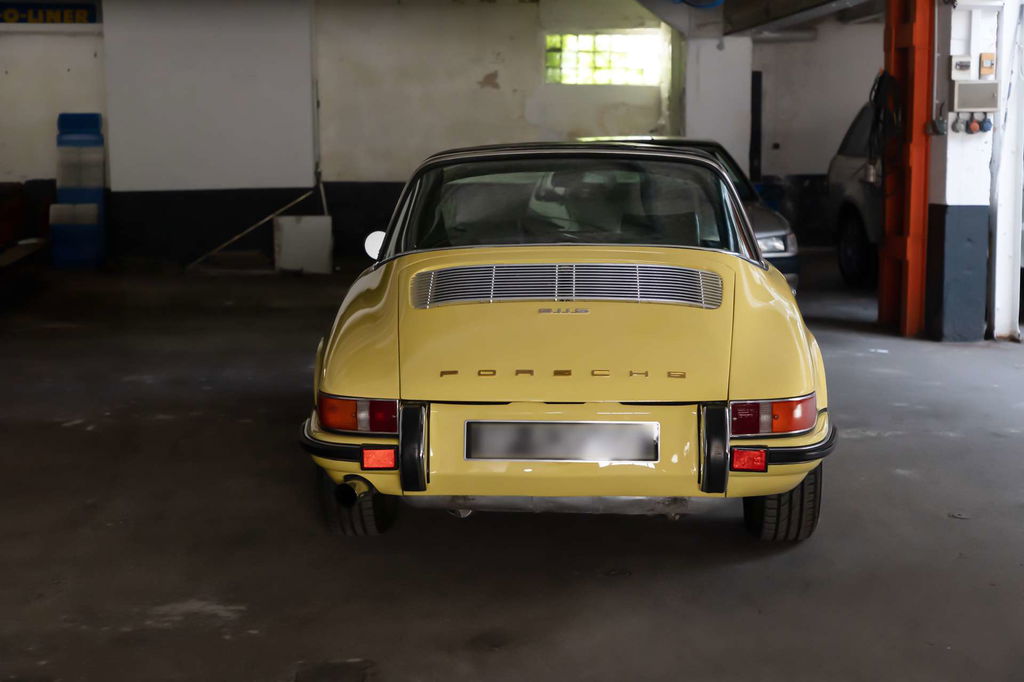 Porsche 911 S (F-Modell)