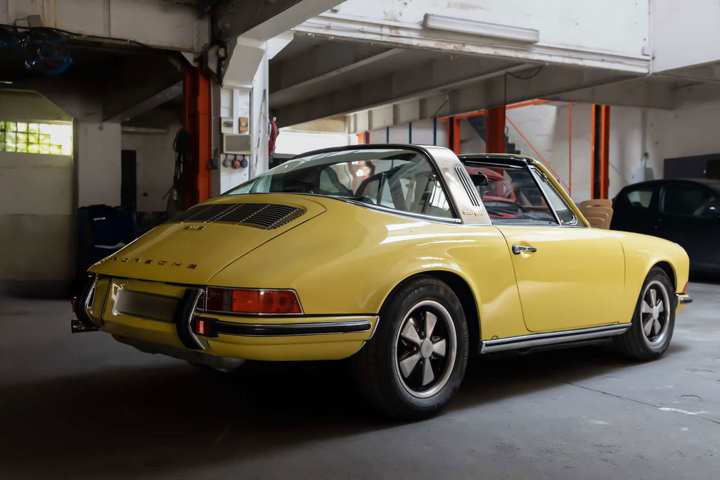 Porsche 911 S (F-Modell)