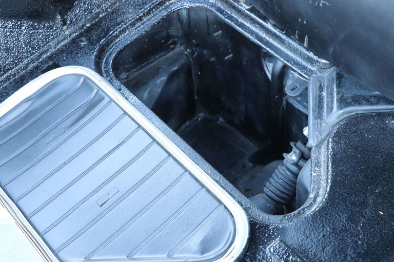 Porsche 911 S (F-Modell)