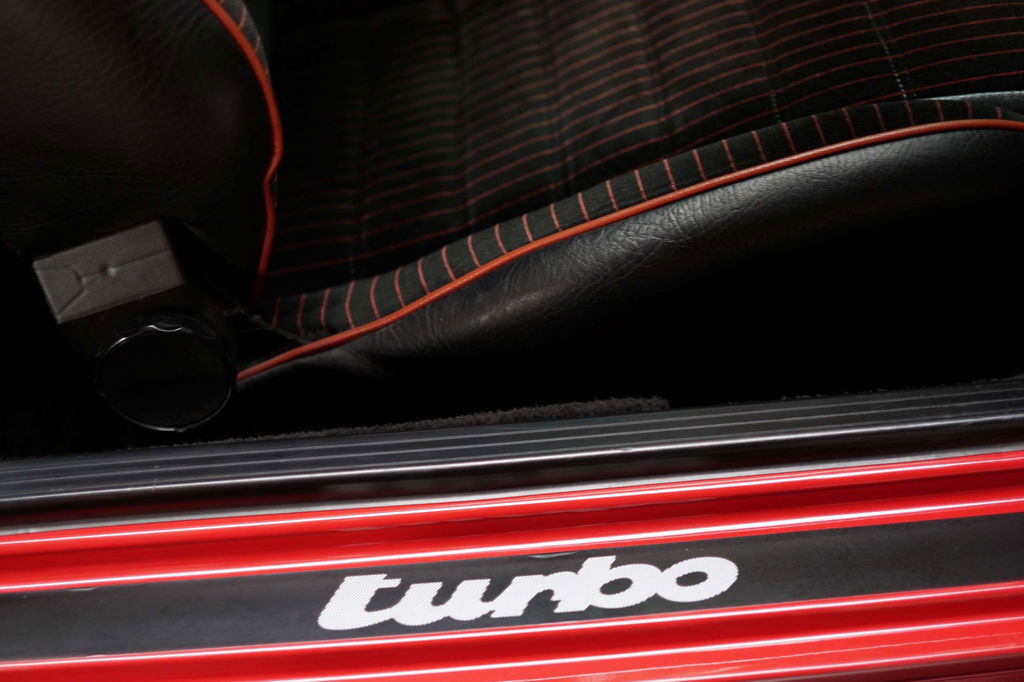 Porsche 924 Carrera GT