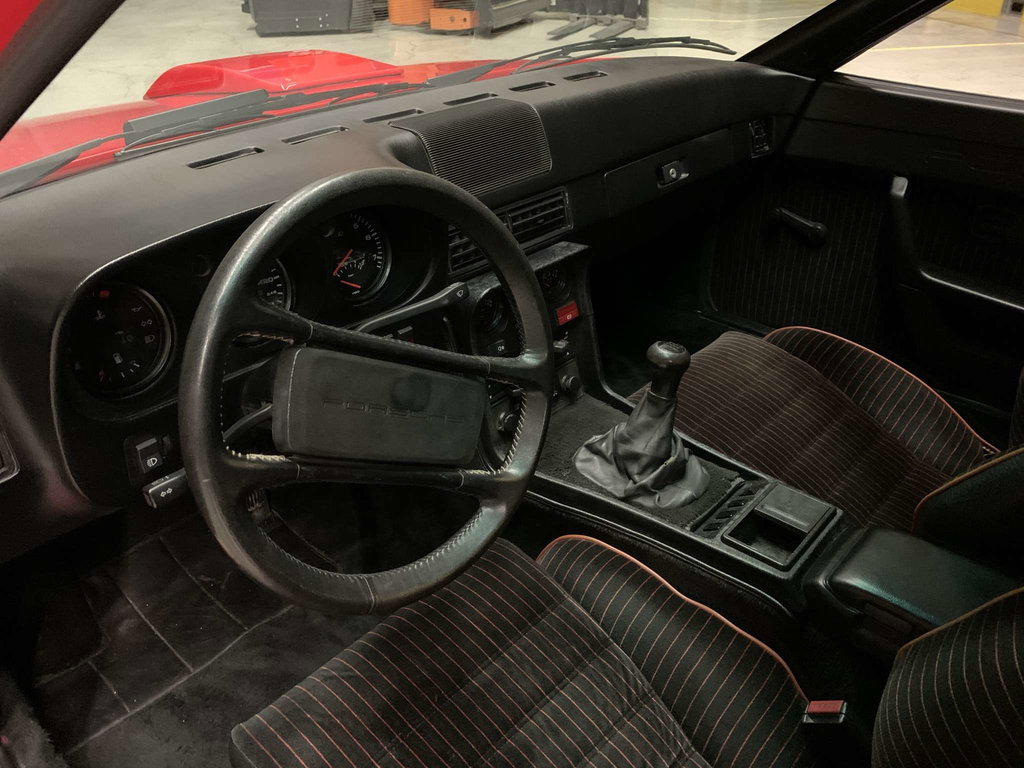 Porsche 924 Carrera GT