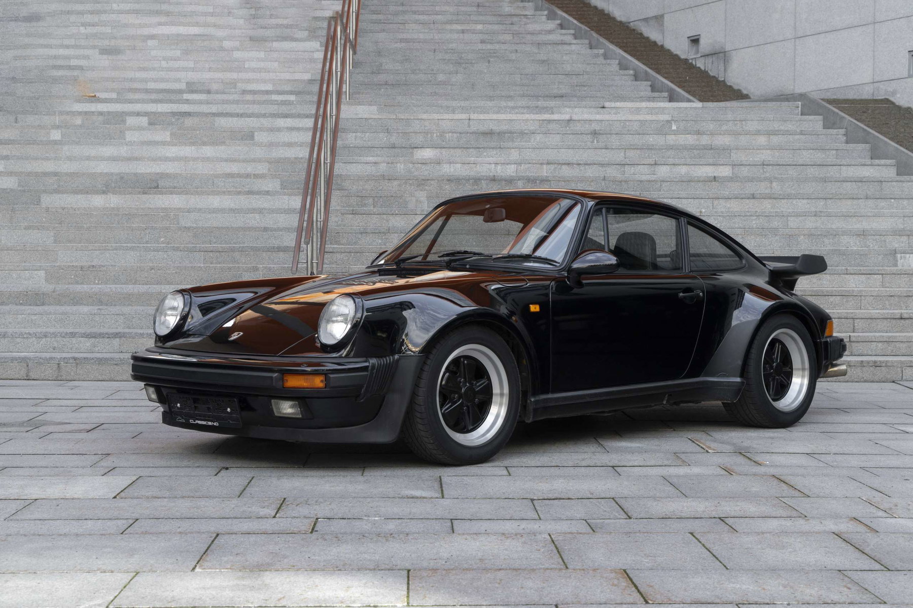 ぶー様 Porsche 911 Turbo 3.3 1984 - elferspot.com - Marketplace for