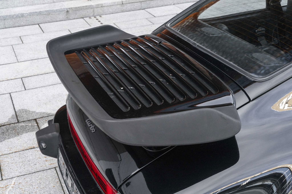 Porsche 911 Turbo 3.3