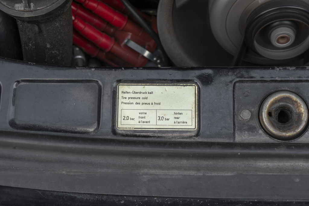 Porsche 911 Turbo 3.3