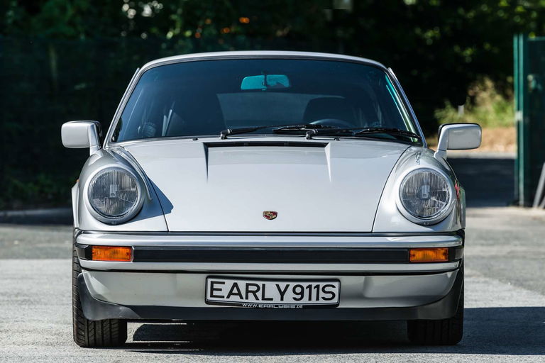 Porsche 911 Carrera 3.2 Clubsport