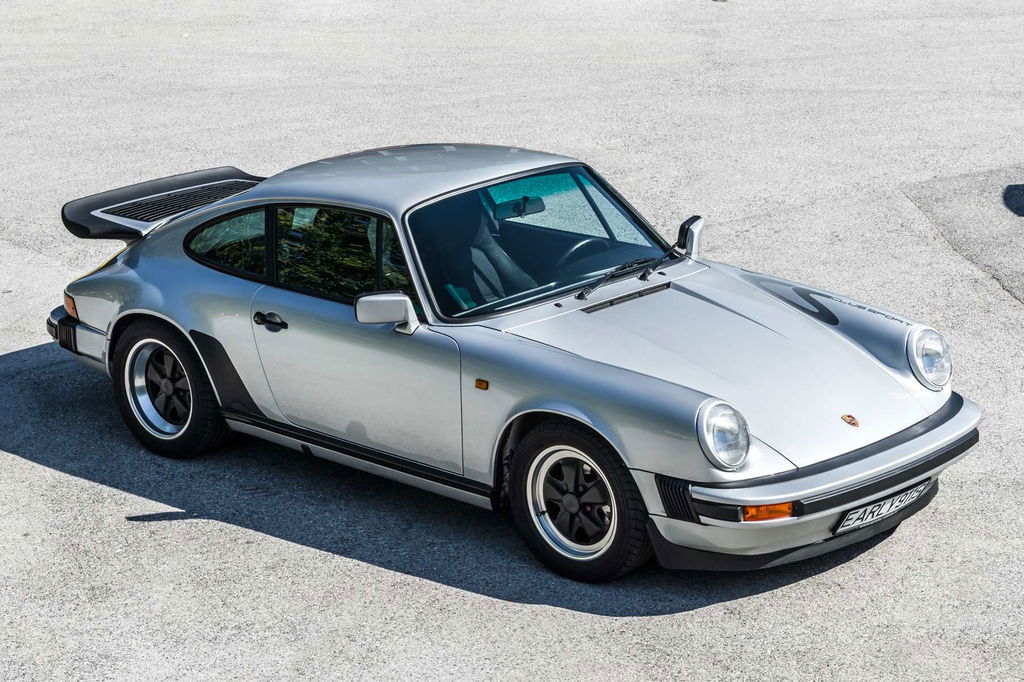 Porsche 911 Carrera 3.2 Clubsport