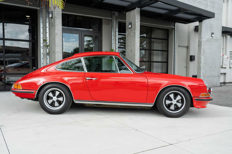 Porsche 911 T (US)