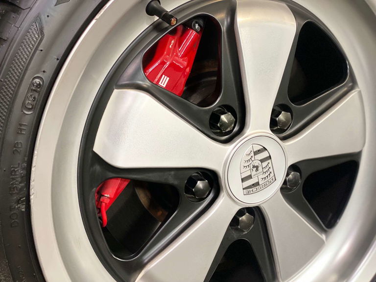 Porsche 964 Carrera 2