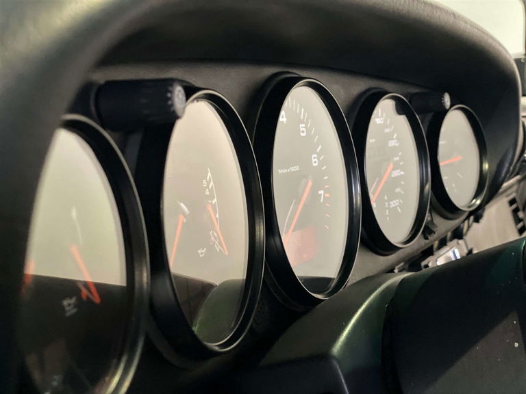 Porsche 964 Carrera 2