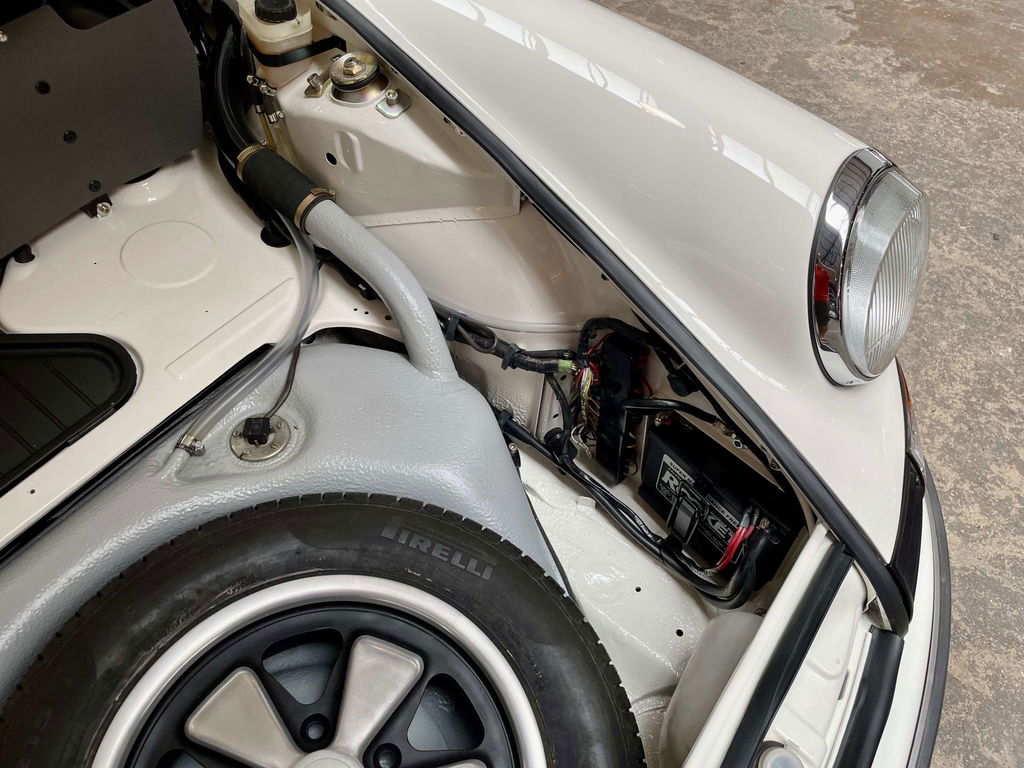 Porsche 911 S (F-Modell)