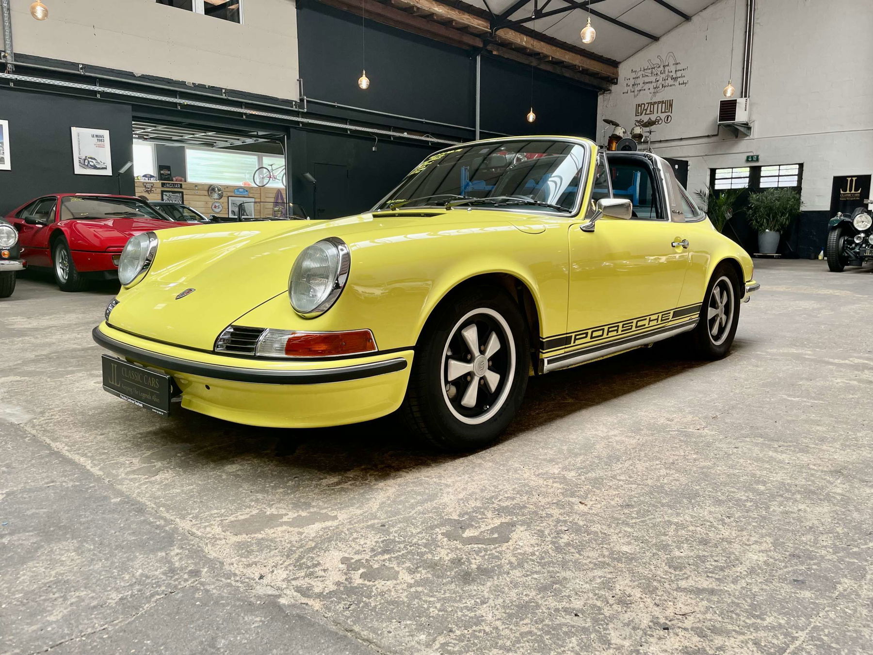 Porsche 911 S