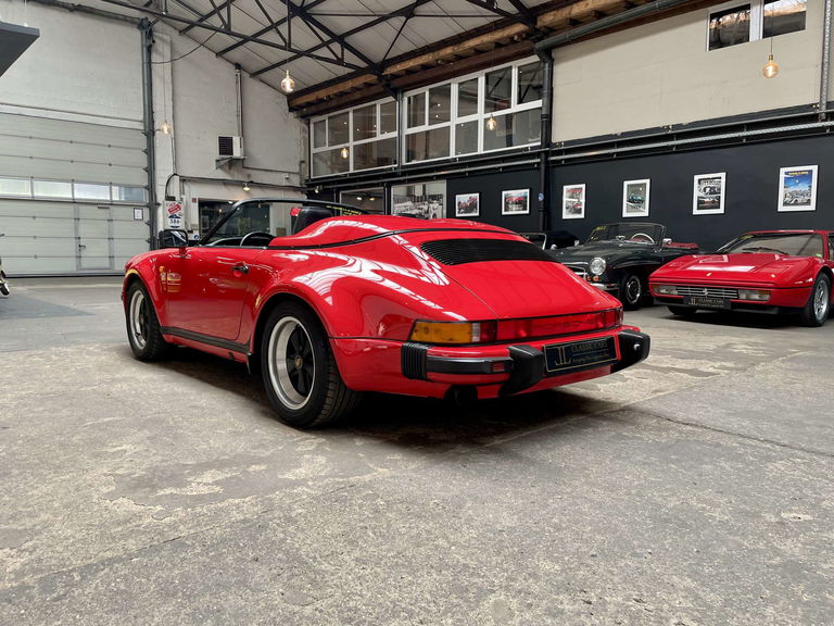 Porsche 911 Carrera 3.2 Speedster