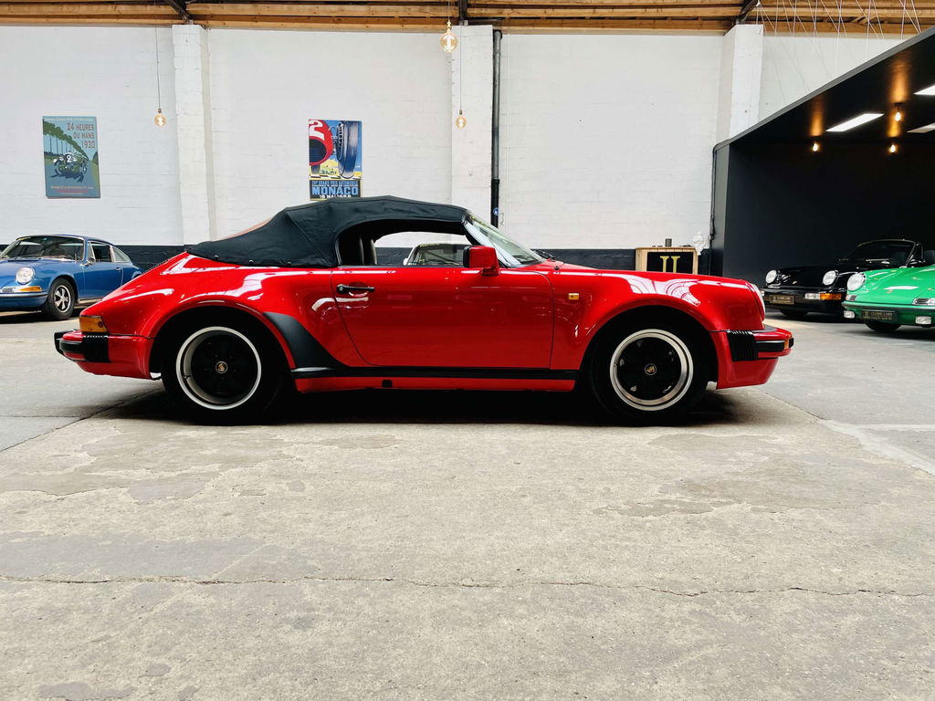 Porsche 911 Carrera 3.2 Speedster