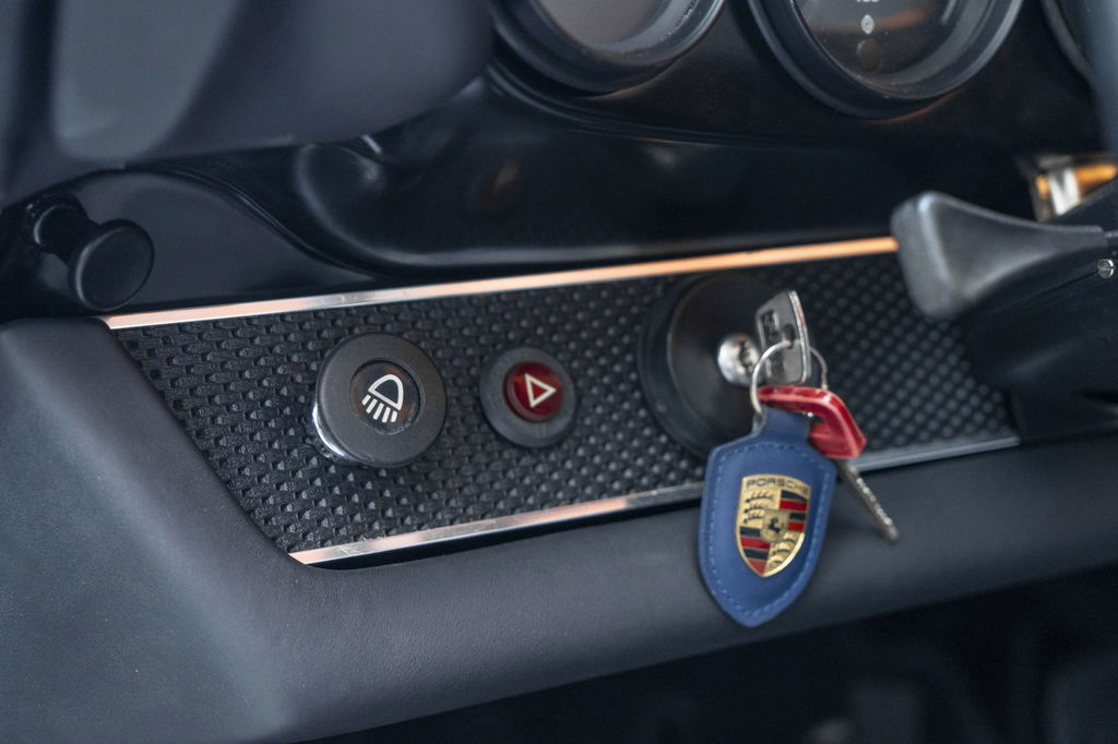 Porsche 911 S (F-Modell)