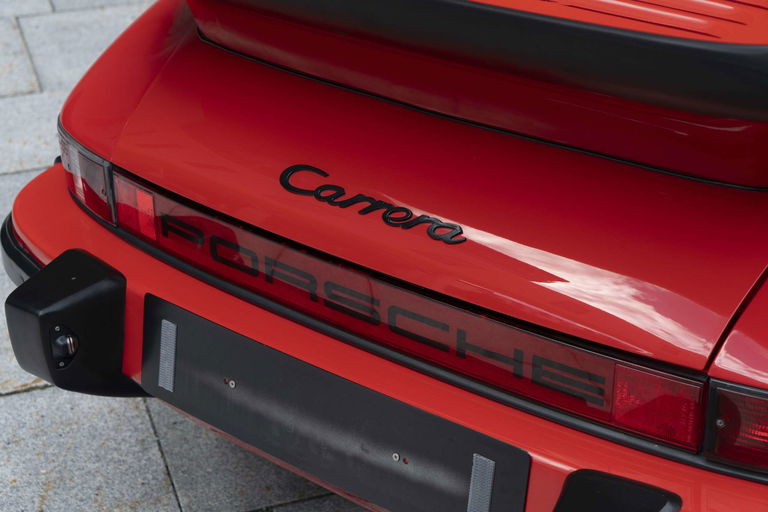 Porsche 911 Carrera 3.2