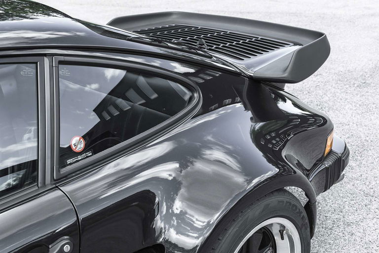 Porsche 911 Turbo S 3.3