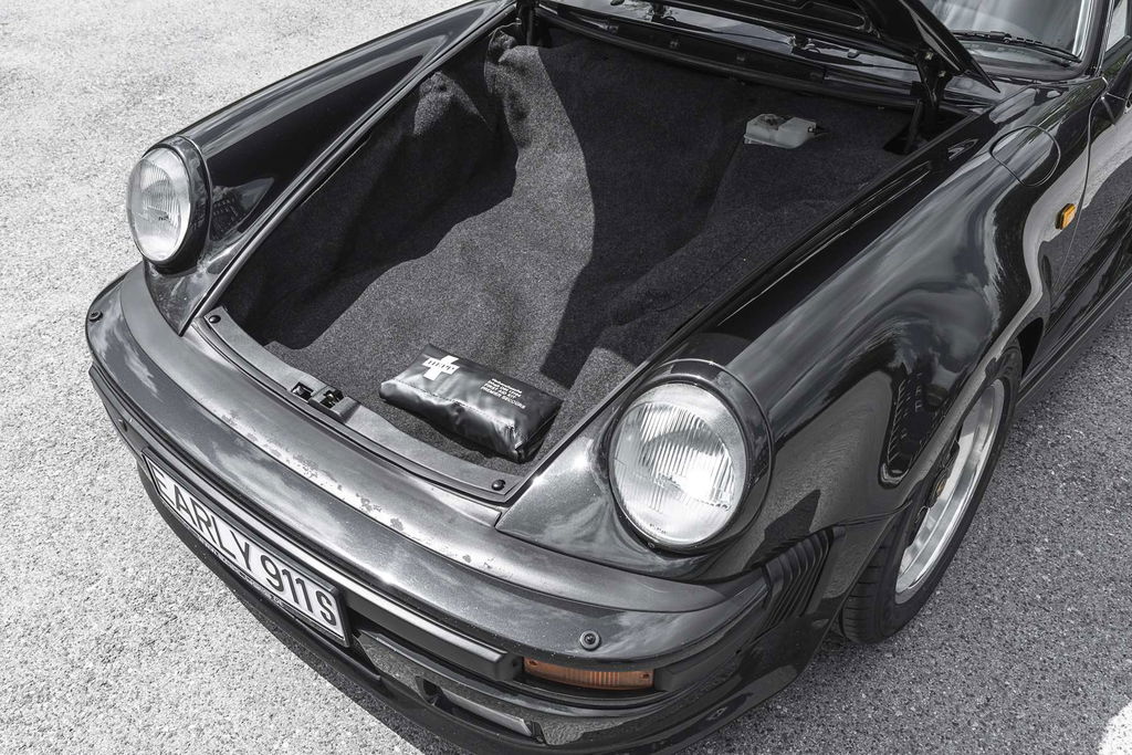 Porsche 911 Turbo S 3.3