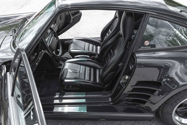 Porsche 911 Turbo S 3.3