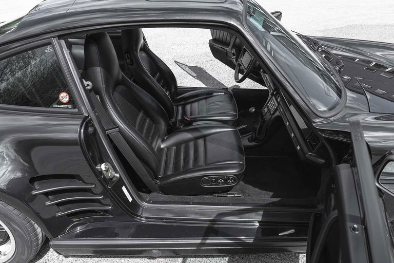 Porsche 911 Turbo S 3.3