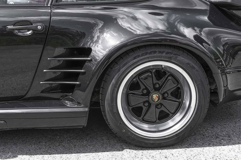 Porsche 911 Turbo S 3.3