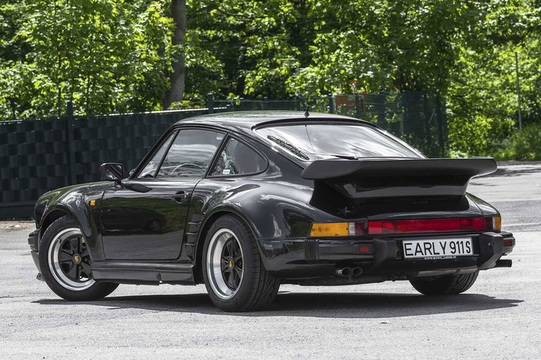 Porsche 911 Turbo S 3.3