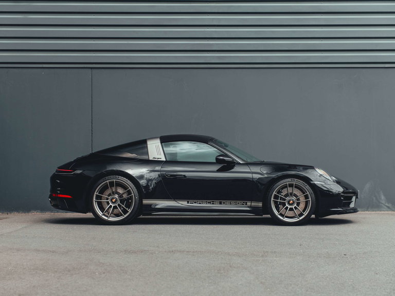 Porsche 992 Edition 50 Jahre Porsche Design