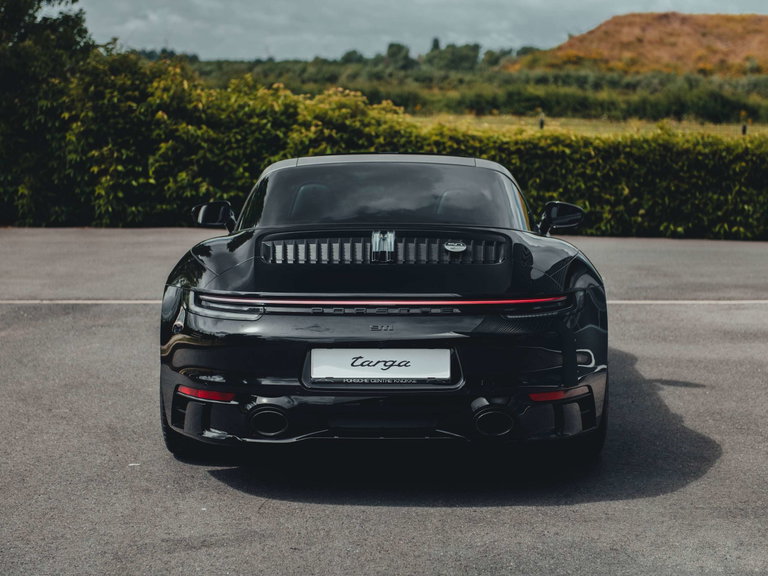 Porsche 992 Edition 50 Jahre Porsche Design