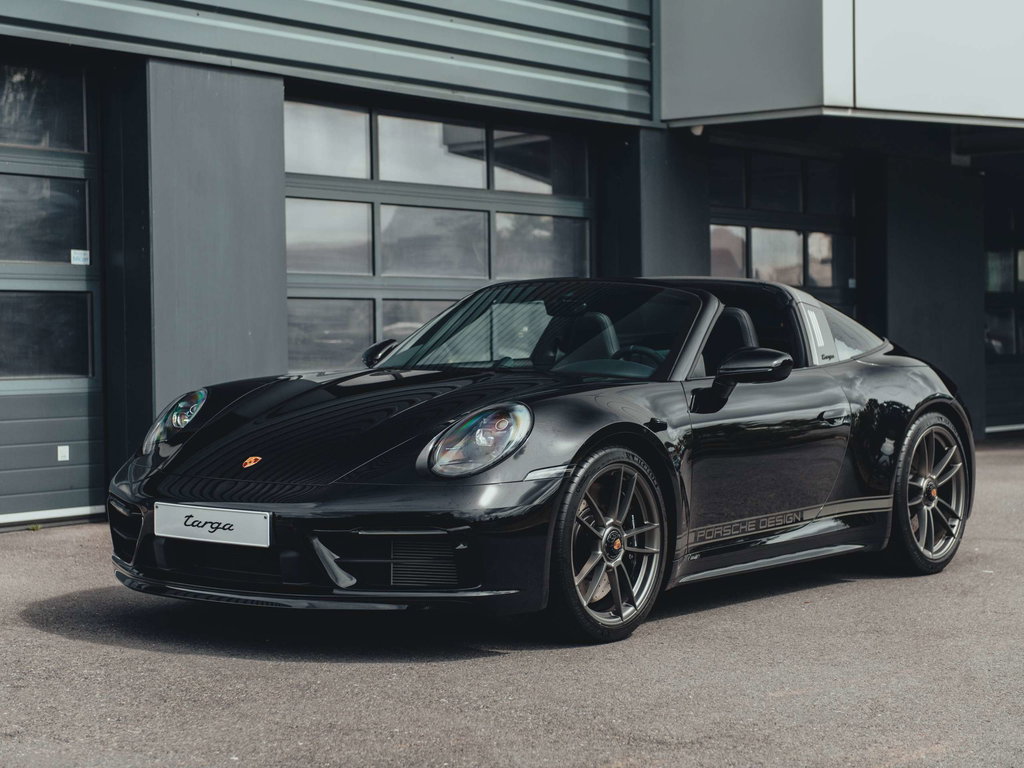 Porsche 992 Edition 50 Jahre Porsche Design