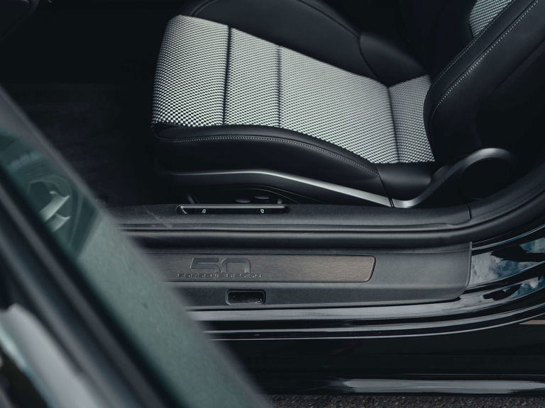 Porsche 992 Edition 50 Jahre Porsche Design