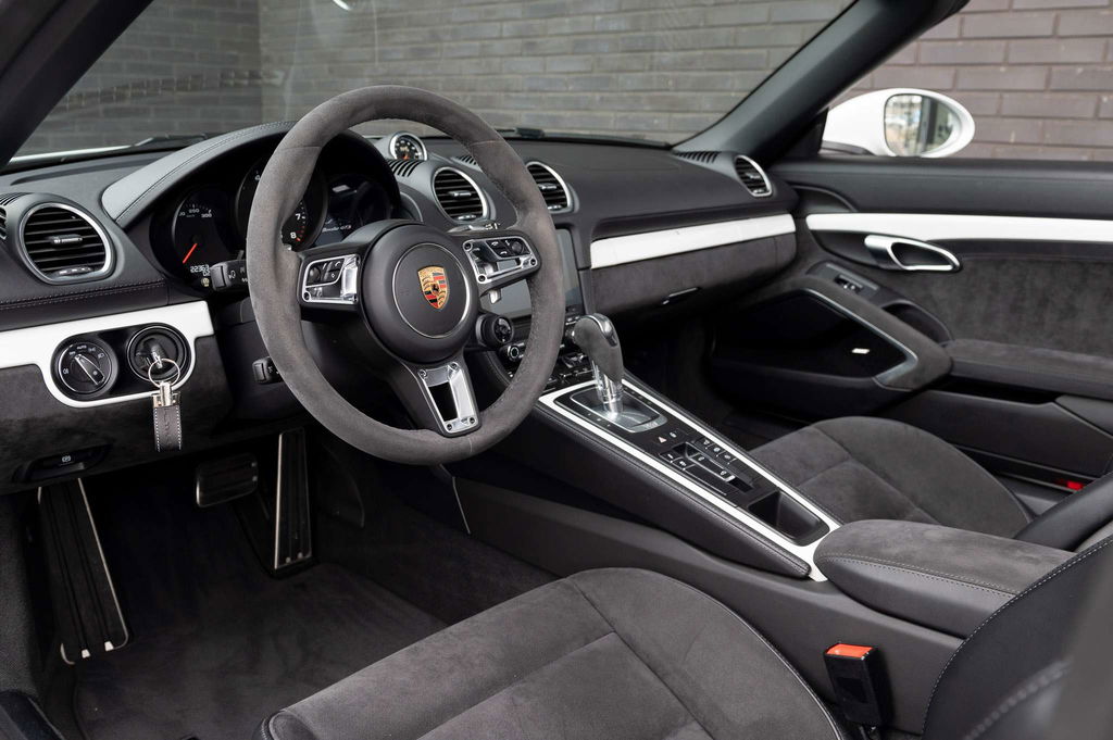 Porsche 718 Boxster GTS