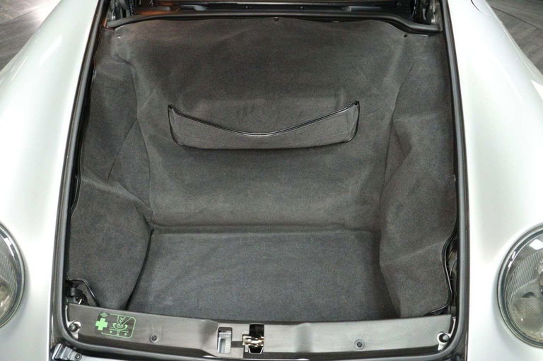 Porsche 993 Carrera 4S