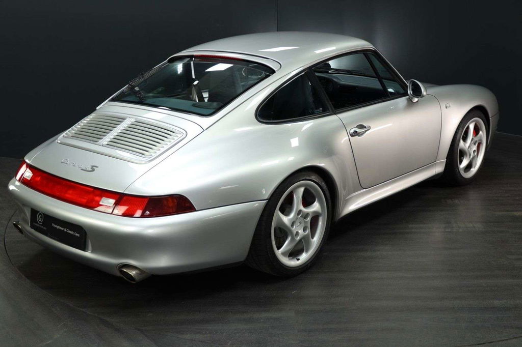 Porsche 993 Carrera 4S