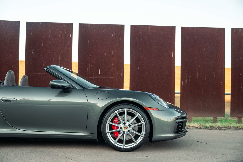 Porsche 992 Carrera S