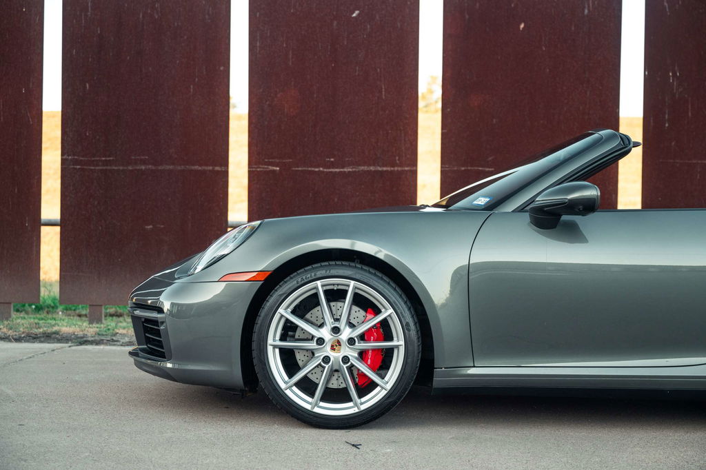 Porsche 992 Carrera S