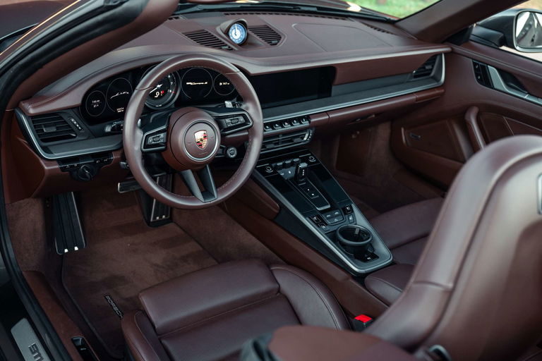 Porsche 992 Carrera S