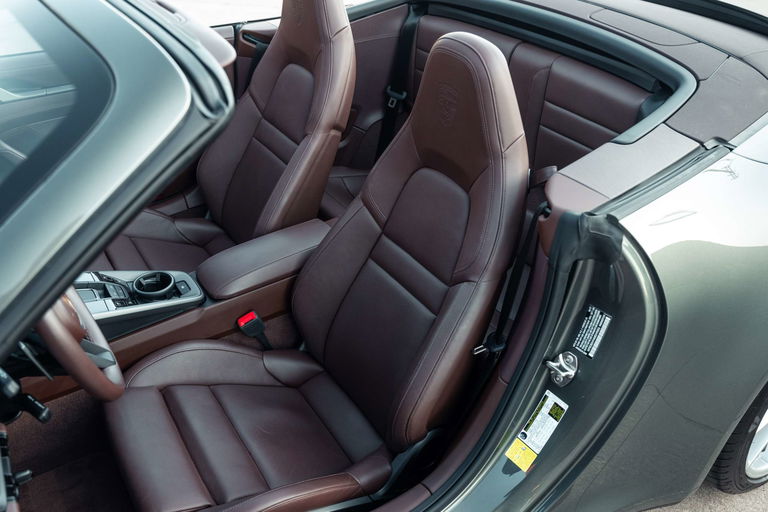 Porsche 992 Carrera S