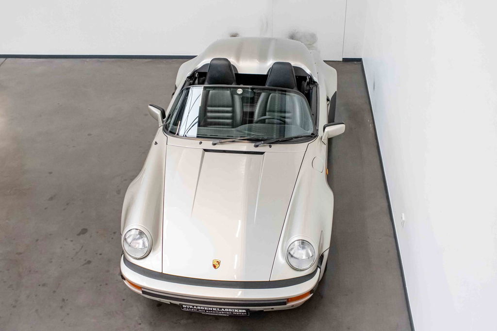 Porsche 911 Carrera 3.2 Speedster