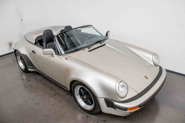 Porsche 911 Carrera 3.2 Speedster