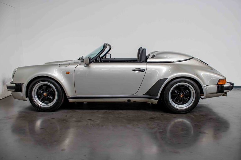 Porsche 911 Carrera 3.2 Speedster