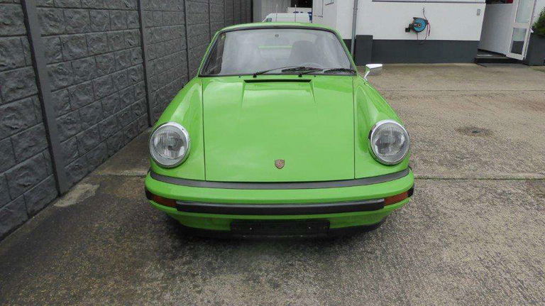 Porsche 911 Carrera 2,7