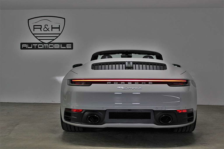 Porsche 992 Carrera S