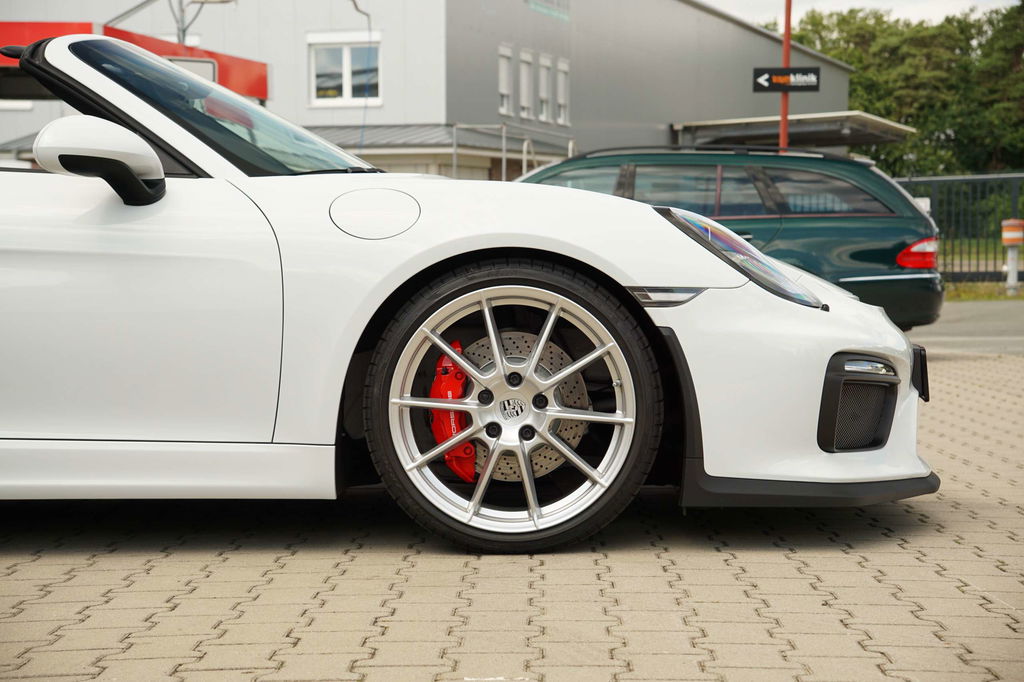 Porsche 981 Boxster Spyder