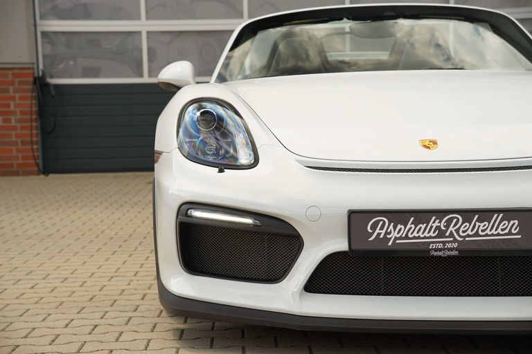 Porsche 981 Boxster Spyder